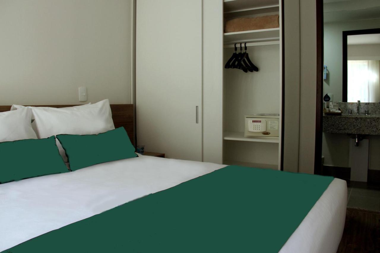 Ferlho Suites Rio Centro Via Premiere - Rio de Janeiro — Photos 2